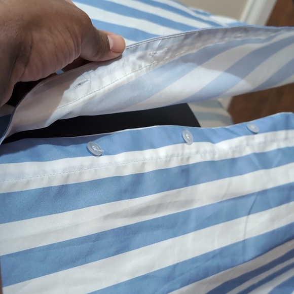 Blue and White Striped Men's Summer Short Sleeved Buttoned Up Shirt - Picture 5 of 11